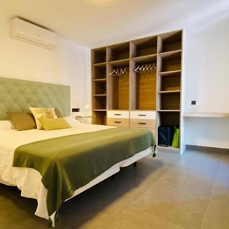 Casa Diaz Recuerda - Bajo Apartment Estepona Luaran gambar