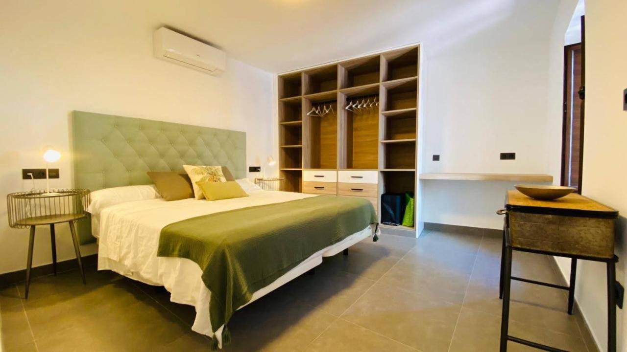 Casa Diaz Recuerda - Bajo Apartment Estepona Luaran gambar